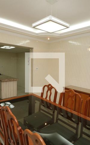 Casa à venda com 140m², 3 quartos e 1 vagaCopa