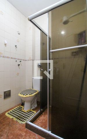 Apartamento para alugar com 72m², 2 quartos e 1 vaga Apartamento para alugar com 72m², 2 quartos e 1 vagaBanheiro Social