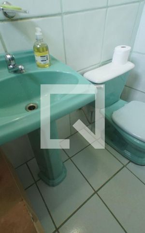 Casa à venda com 100m², 2 quartos e 2 vagas Casa à venda com 100m², 2 quartos e 2 vagasLavabo