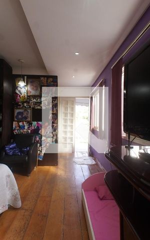Casa à venda com 100m², 2 quartos e 2 vagas Casa à venda com 100m², 2 quartos e 2 vagasQuarto