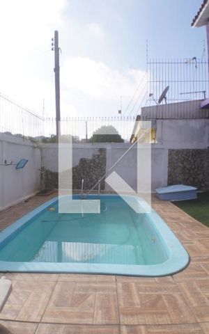 Casa à venda com 100m², 2 quartos e 2 vagas Casa à venda com 100m², 2 quartos e 2 vagasÁrea Externa