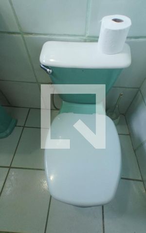 Casa à venda com 100m², 2 quartos e 2 vagas Casa à venda com 100m², 2 quartos e 2 vagasLavabo