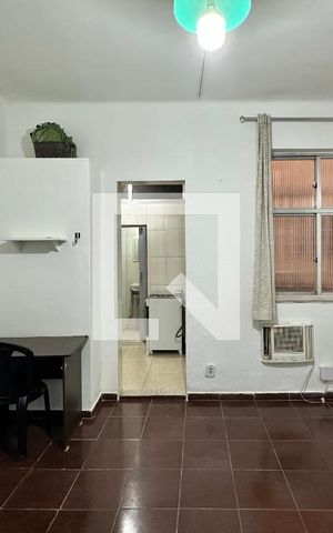 Studio para alugar com 26m², 1 quarto e sem vaga Studio para alugar com 26m², 1 quarto e sem vagaSala/Quarto