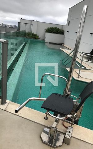 Apartamento à venda com 71m², 3 quartos e 1 vaga Apartamento à venda com 71m², 3 quartos e 1 vagaPiscina acessível