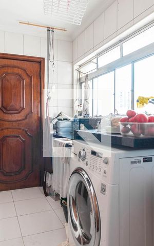 Apartamento à venda com 234m², 4 quartos e 3 vagasÁrea de Serviço