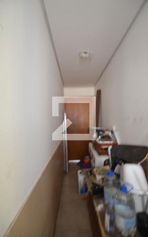 Casa à venda com 300m², 3 quartos e 2 vagasCirculação Serviço