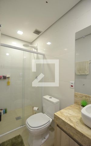 Casa à venda com 300m², 3 quartos e 2 vagasBanheiro