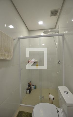 Casa à venda com 300m², 3 quartos e 2 vagasBanheiro