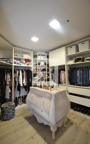 Casa à venda com 300m², 3 quartos e 2 vagasCloset da Suíte Master