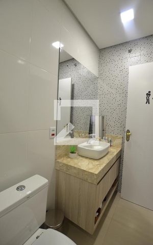 Casa à venda com 300m², 3 quartos e 2 vagasBanheiro