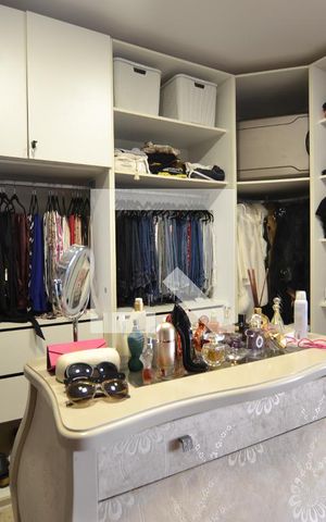 Casa à venda com 300m², 3 quartos e 2 vagasCloset da Suíte Master