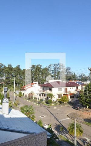Casa à venda com 300m², 3 quartos e 2 vagasVista