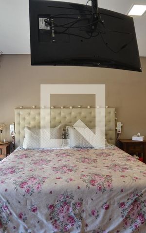 Casa à venda com 300m², 3 quartos e 2 vagasSuíte Master
