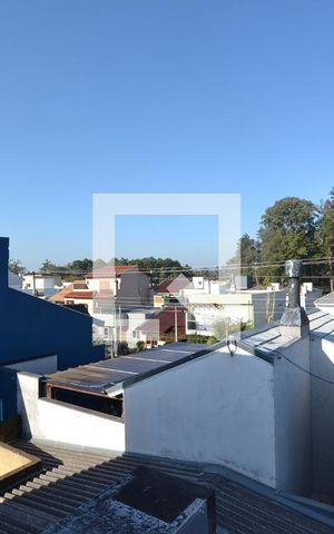 Casa à venda com 300m², 3 quartos e 2 vagasVista