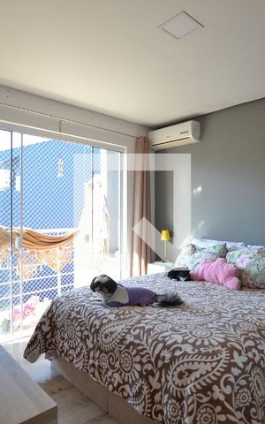 Casa à venda com 300m², 3 quartos e 2 vagasQuarto 1