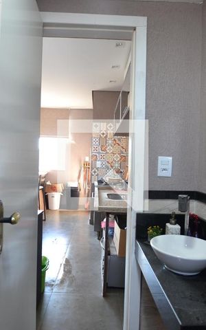 Casa à venda com 300m², 3 quartos e 2 vagasLavabo