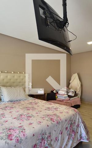Casa à venda com 300m², 3 quartos e 2 vagasSuíte Master