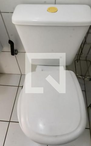 Apartamento à venda com 57m², 3 quartos e 1 vaga Apartamento à venda com 57m², 3 quartos e 1 vagaBanheiro