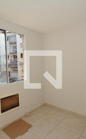 Apartamento à venda com 57m², 3 quartos e 1 vagaQuarto 2