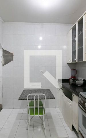 Casa à venda com 93m², 3 quartos e 2 vagas Casa à venda com 93m², 3 quartos e 2 vagasCozinha