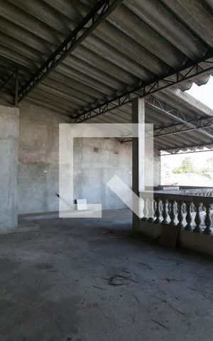 Casa à venda com 93m², 3 quartos e 2 vagas Casa à venda com 93m², 3 quartos e 2 vagasQuintal