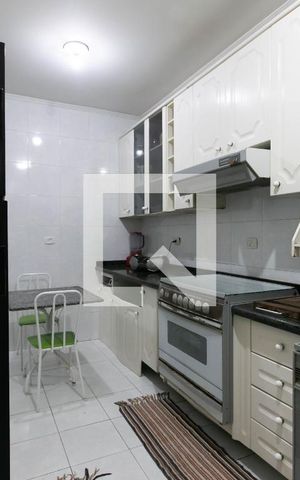 Casa à venda com 93m², 3 quartos e 2 vagas Casa à venda com 93m², 3 quartos e 2 vagasCozinha