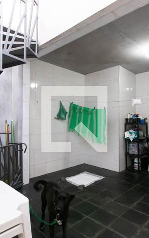 Casa à venda com 93m², 3 quartos e 2 vagas Casa à venda com 93m², 3 quartos e 2 vagasArea Externa