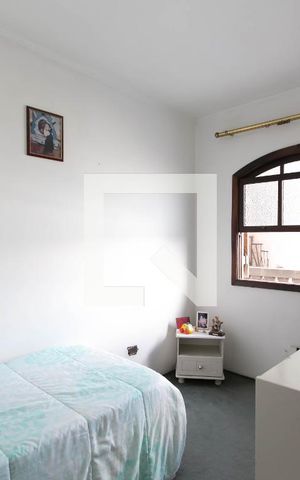 Casa à venda com 93m², 3 quartos e 2 vagas Casa à venda com 93m², 3 quartos e 2 vagasQuarto 2