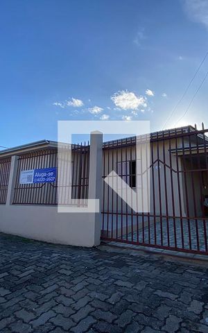 Casa à venda com 150m², 2 quartos e 2 vagasFachada