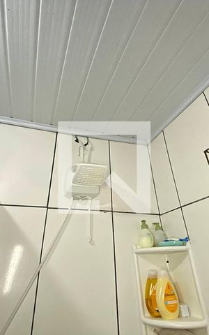 Casa à venda com 150m², 2 quartos e 2 vagasChuveiro do Banheiro