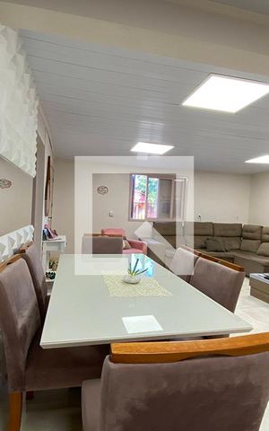 Casa à venda com 150m², 2 quartos e 2 vagasSala de Jantar