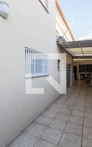 Casa à venda com 200m², 4 quartos e sem vaga Casa à venda com 200m², 4 quartos e sem vagaÁrea Externa