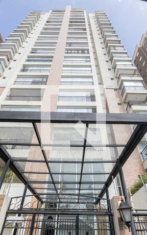 Apartamento à venda com 85m², 3 quartos e 2 vagas Apartamento à venda com 85m², 3 quartos e 2 vagasFachada