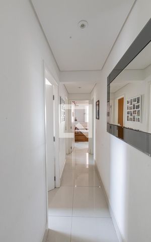 Apartamento à venda com 85m², 3 quartos e 2 vagas Apartamento à venda com 85m², 3 quartos e 2 vagasCorredor