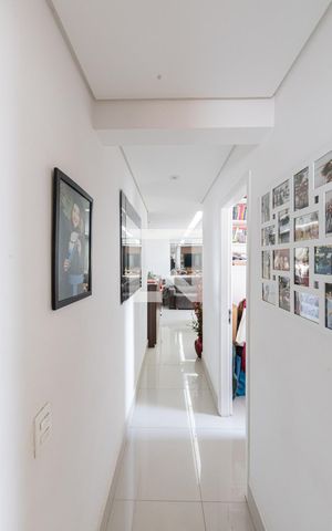 Apartamento à venda com 85m², 3 quartos e 2 vagas Apartamento à venda com 85m², 3 quartos e 2 vagasCorredor