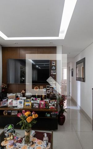 Apartamento à venda com 85m², 3 quartos e 2 vagas Apartamento à venda com 85m², 3 quartos e 2 vagasSala
