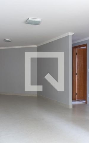 Apartamento para alugar com 90m², 3 quartos e 1 vaga Apartamento para alugar com 90m², 3 quartos e 1 vagaSala
