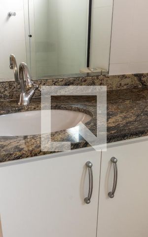 Apartamento para alugar com 90m², 3 quartos e 1 vaga Apartamento para alugar com 90m², 3 quartos e 1 vagaBanheiro Social
