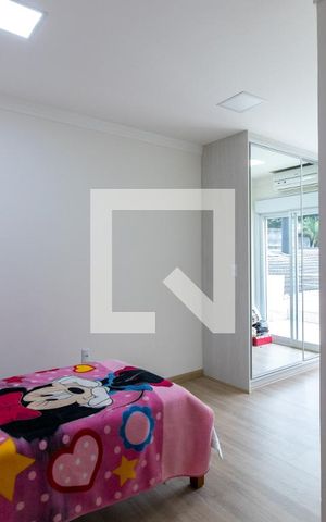 Casa à venda com 700m², 3 quartos e 8 vagasSuíte 2