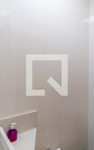 Casa à venda com 700m², 3 quartos e 8 vagasLavabo