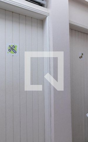 Casa à venda com 700m², 3 quartos e 8 vagasVestiários