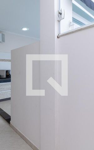 Casa à venda com 700m², 3 quartos e 8 vagasVestiários