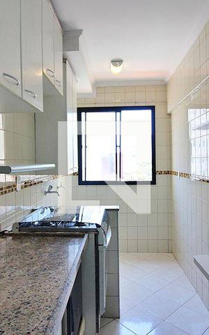 Apartamento à venda com 60m², 2 quartos e 1 vagaCozinha e Área de Serviço