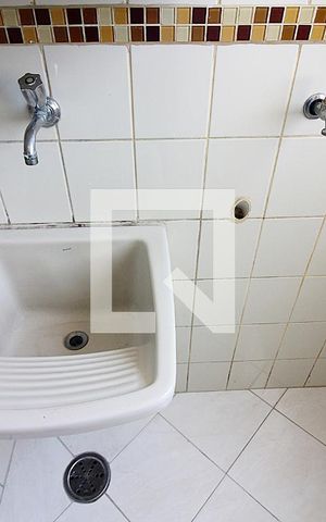 Apartamento à venda com 60m², 2 quartos e 1 vagaCozinha e Área de Serviço
