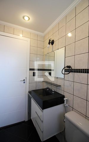 Apartamento à venda com 60m², 2 quartos e 1 vagaBanheiro Social
