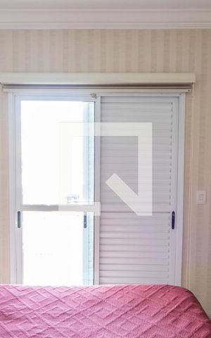 Casa à venda com 300m², 4 quartos e 5 vagas Casa à venda com 300m², 4 quartos e 5 vagasSuíte 1