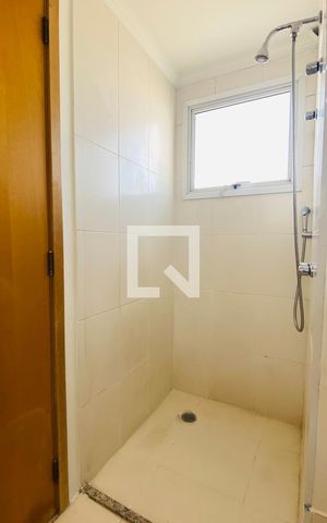 Apartamento à venda com 92m², 3 quartos e 2 vagasBanheiro da Suíte