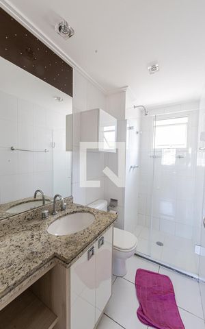 Apartamento à venda com 97m², 3 quartos e 2 vagas Apartamento à venda com 97m², 3 quartos e 2 vagasBanheiro Social