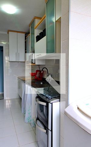 Apartamento para alugar com 80m², 3 quartos e 1 vagaÁrea de Serviço