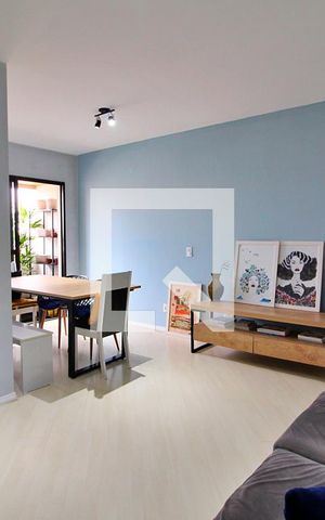Apartamento para alugar com 80m², 3 quartos e 1 vagaSala